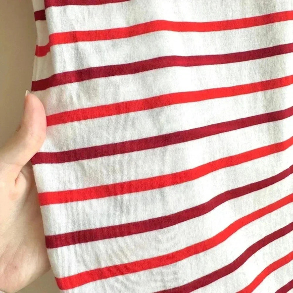 GAP Favorite T-Shirt, Women’s Red Maroon Striped Short Sleeve Shirt, Size Large - Picture 12 of 16